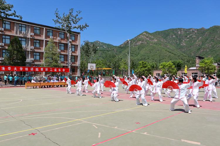到小选手和